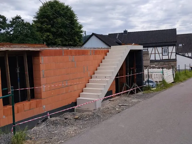 Two-level residential house, Alps