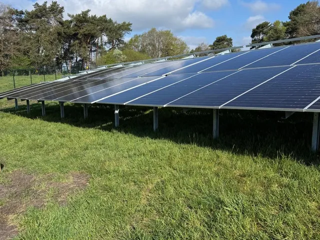 Beebau construction — solar03_1777312193228